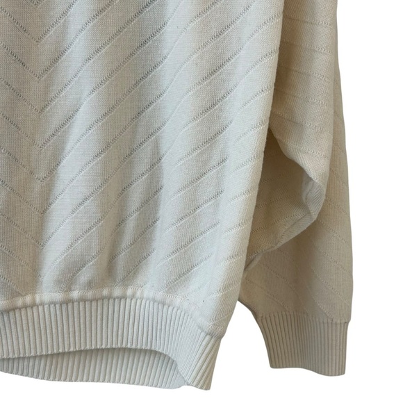 Vintage Cream V-Neck Sweater with Gray and Black Dotted Stripes Large - Picture 3 of 9